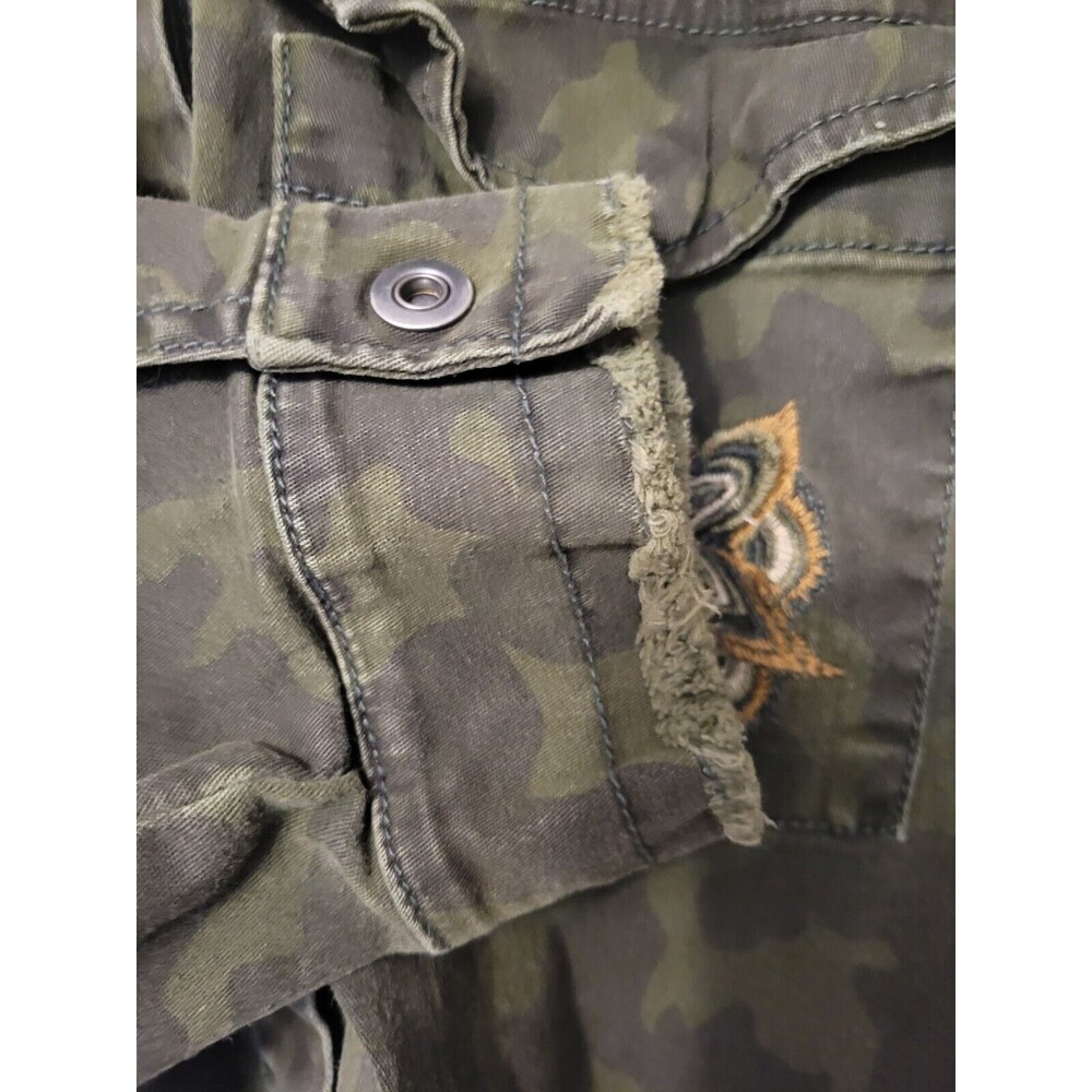 Vintage America Blues Embroidered Camo Jean Jacket Women L Green - Picture 7 of 10